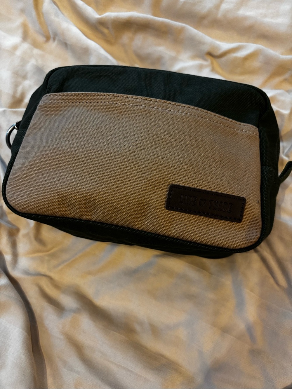 Line of Trade Men's Dark Green and Khaki Canvas toiletries Bag